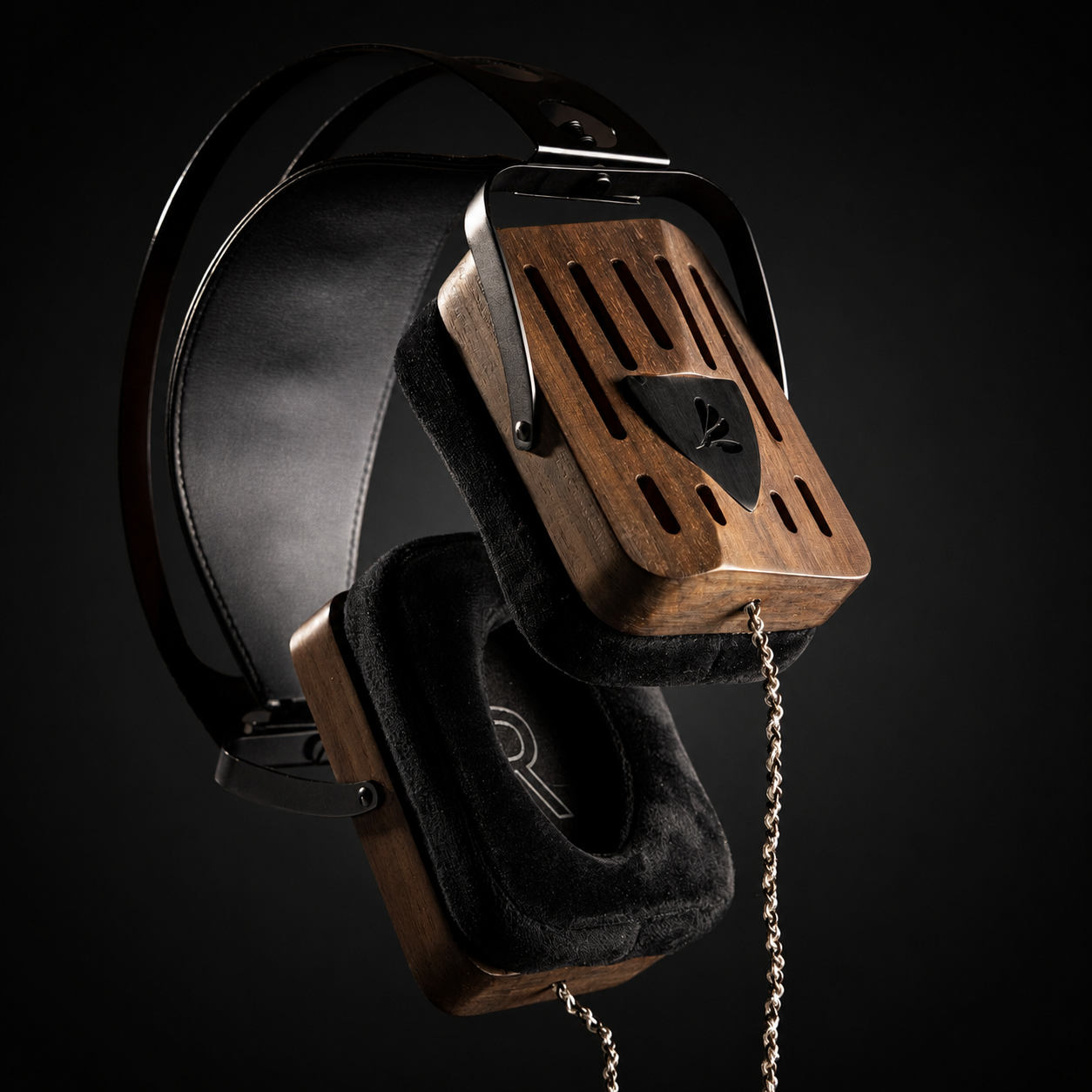 u4-headphones